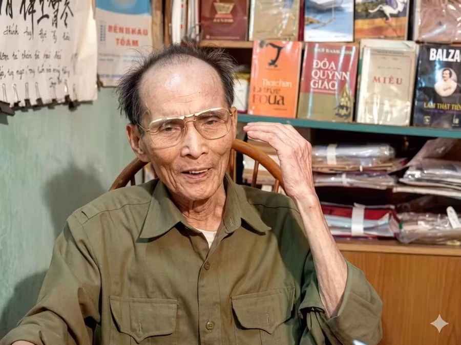 Đại tá, nhà văn Siêu Hải kể chuyện chiến thắng Khoan Bộ (ngày 23.10.1947). ẢNH DO TÁC GIẢ PHỤC DỰNG BẰNG AI