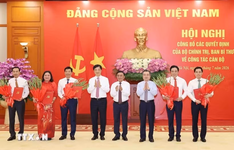 cong-tac-can-bo.jpg