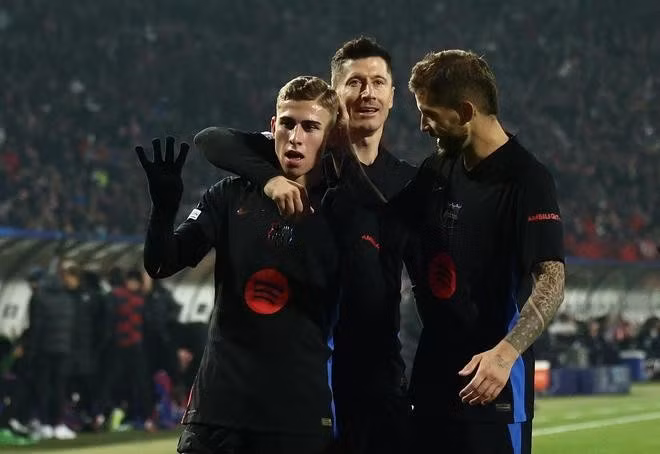 Barcelona lại có chiến thắng dễ dàng
