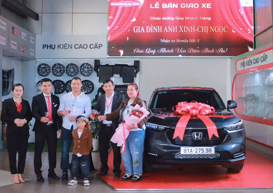 chinh-sach-giam-le-phi-truoc-ba-da-gop-phan-kich-cau-tieu-thu-o-to-gop-phan-thuc-day-tang-truong-nguon-thu-noi-dia-vao-ngan-sach-nha-nuoc.jpg