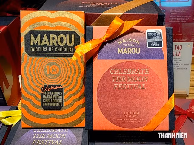 Chocolate vị phở và chocolate mứt quýt Lạng Sơn đều giành giải Bạc tại International Chocolate Awards. ẢNH: NVCC