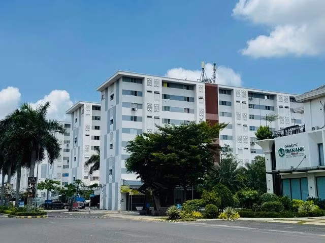 Nhiều năm qua, nhà giá rẻ, nhà ở xã hội đã biến mất trên thị trường