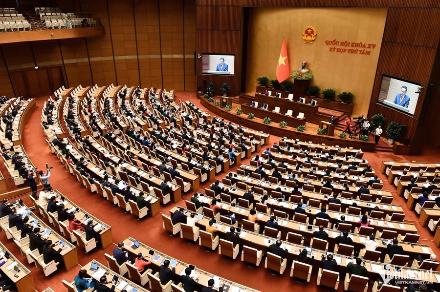 tuan-lam-viec-cuoi-cung-cua-ky-hop-thu-8-quoc-hoi-khoa-15-dien-ra-tu-ngay-25-3011-anh-hoang-ha-nguon-vietnamnetvn.jpg