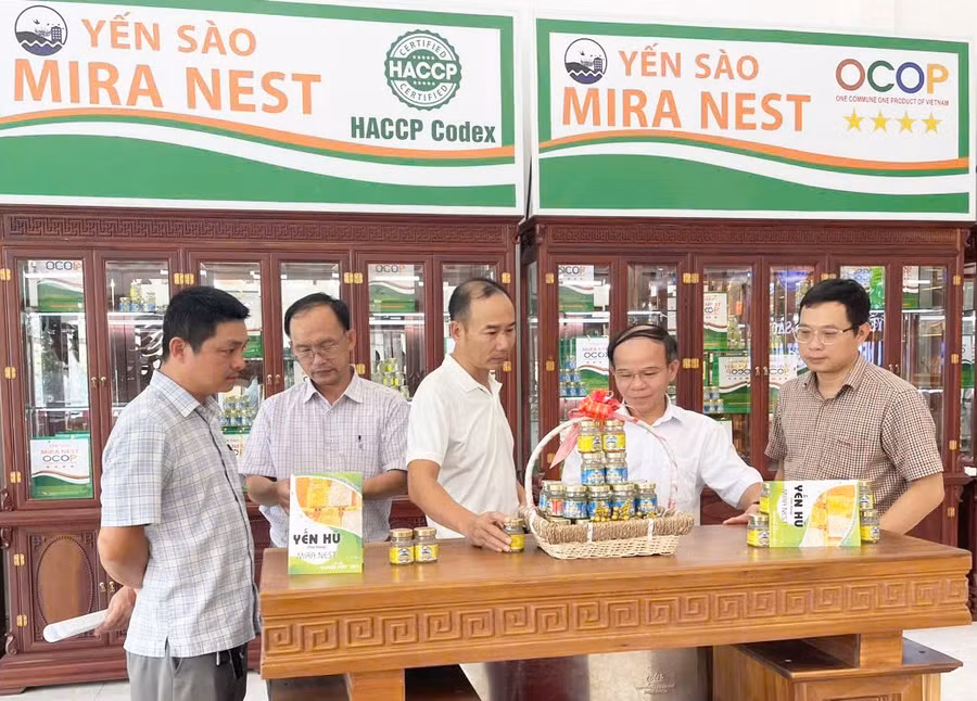 nho-ung-dung-cong-nghe-trong-che-bien-san-pham-yen-sao-cua-cong-ty-tnhh-mot-thanh-vien-san-xuat-thuong-mai-xuat-nhap-khau-yen-sao-win-nest-alpha-duoc-nguoi-tieu-dung-danh-gia-cao-anh-vu-chi.jpg