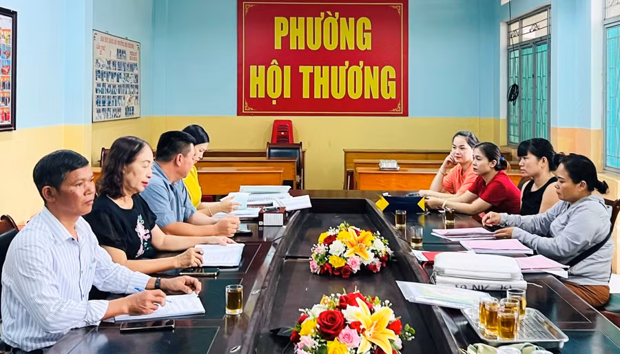 hoi-nong-dan-phuong-hoi-thuong-thong-tin-ve-nguon-von-vay-phat-trien-kinh-te-cho-hoi-vien-nong-dan-anh-mn-5599.jpg
