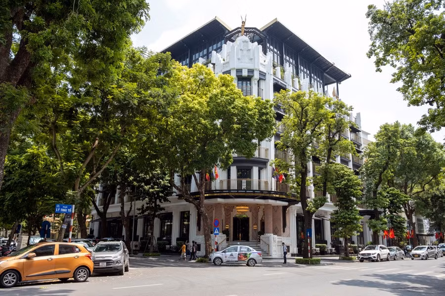 khach-san-capella-hanoi-cua-ha-noi-trong-nhung-khach-san-tot-nhat-the-gioi-do-forbes-travel-guide-binh-chon-anh-hoai-nam-nguon-kinhtedothivn.jpg