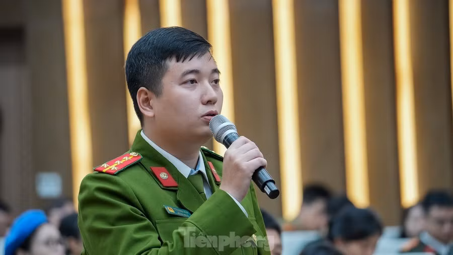 Đại úy Vũ Dương Minh - Phó Bí thư Đoàn Thanh niên Cục Cảnh sát quản lý hành chính về trật tự xã hội.