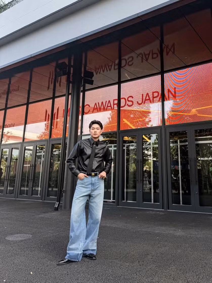 Dương Domic có mặt tại Nhật Bản để tham dự lễ trao giải âm nhạc Music Awards Japan 2026.