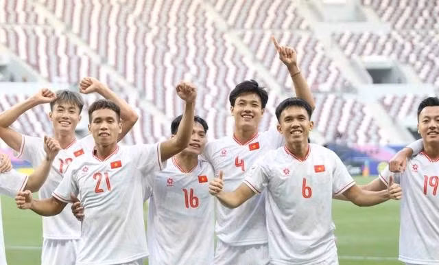 Các cầu thủ trẻ chính là tương lai của bóng đá VN