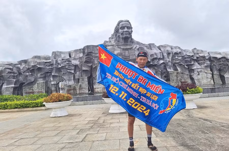 ong-toan-da-ghe-tham-tuong-dai-me-thu-tinh-quang-nam-trong-hanh-trinh-xuyen-viet-anh-nhat-quang.jpg