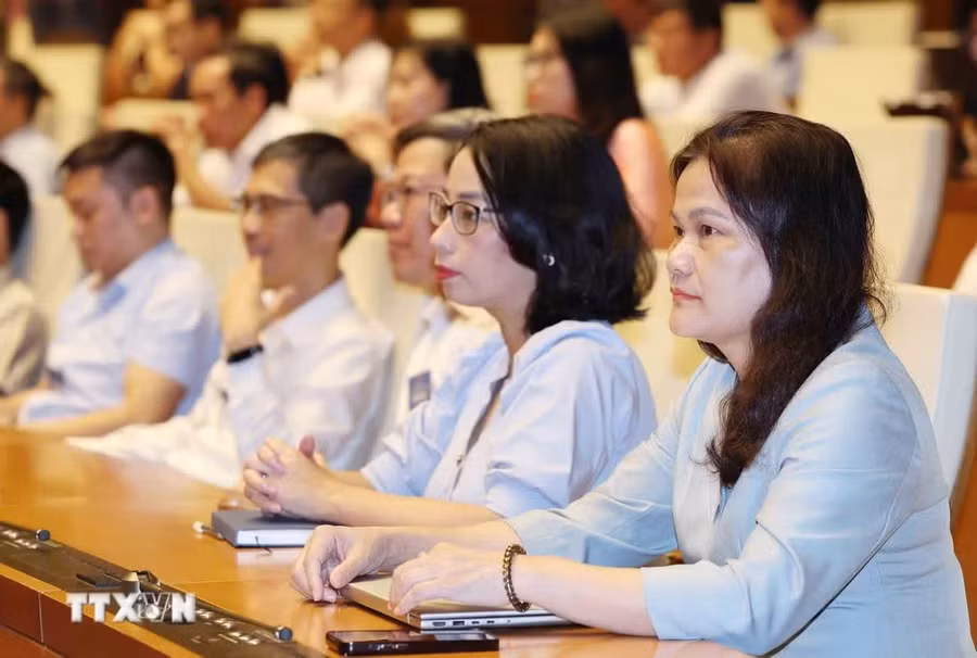 Đại biểu tham dự hội nghị tại phòng họp Diên Hồng, Nhà Quốc hội, Hà Nội. Ảnh: Phương Hoa/TTXVN