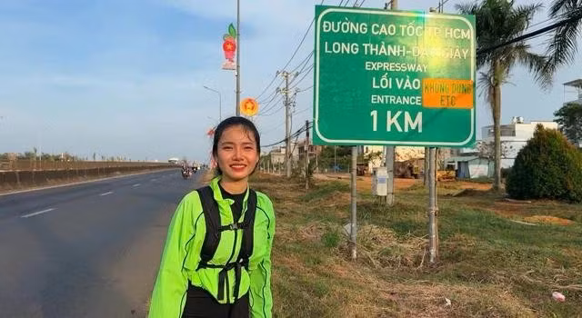 Cả hai gặp khá nhiều trở ngại trên đường đi nhưng họ đã vượt qua tất cả