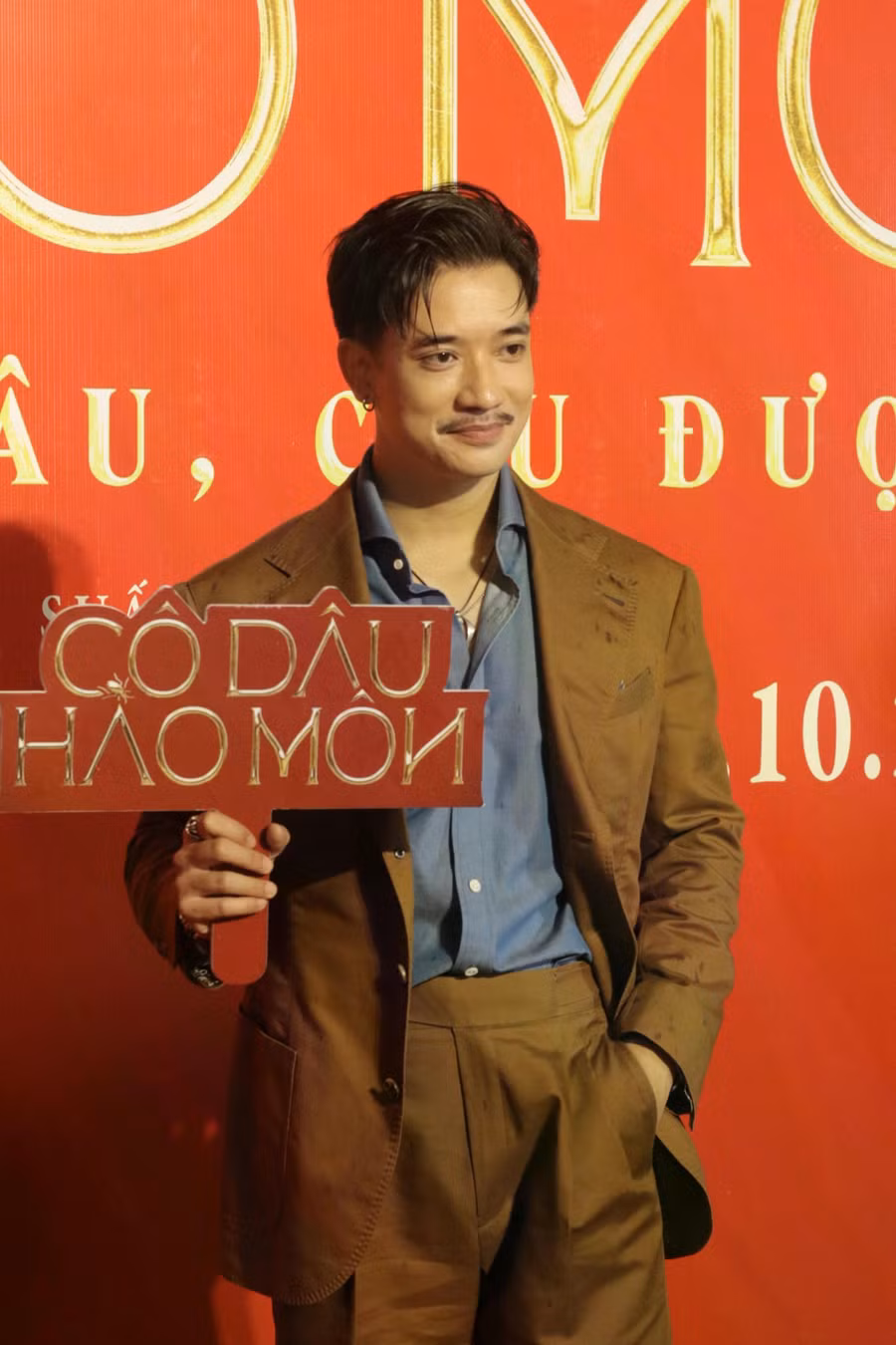 Góp mặt trong phim điện ảnh Cô dâu hào môn, Samuel An thừa nhận "đóng vai người yêu Uyển Ân không áp lực bằng làm con của diễn viên Thu Trang"