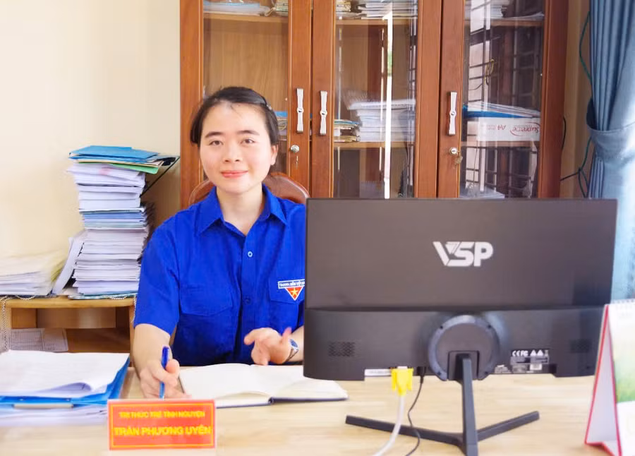 tran-phuong-uyen-tri-thuc-tre-tieu-bieu-cong-tac-o-cong-ty-binh-duong.jpg
