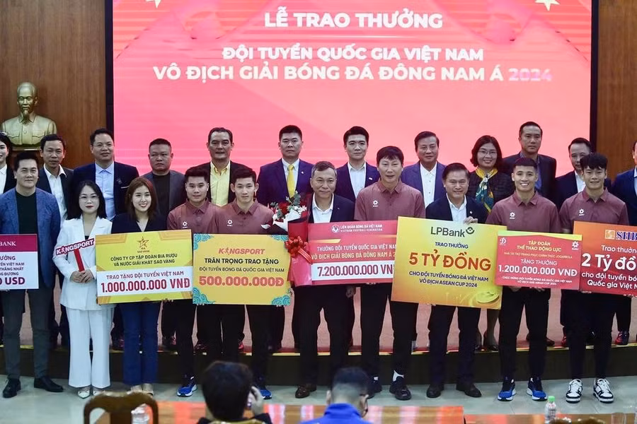 Lễ trao thưởng được tổ chức ở trụ sở VFF