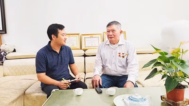 Chiến sĩ an ninh Nguyễn Đắc Thoại kể lại những phút giây sinh tử trên chuyến bay An-24 số hiệu 226 ngày 7/2/1979.