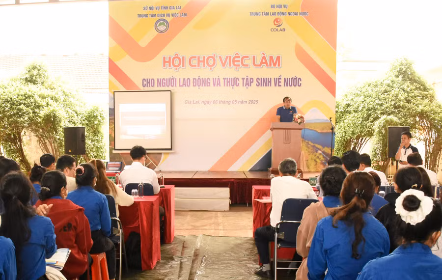 quang-canh-hoi-nghi.jpg