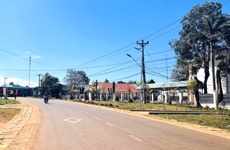 giam-ngheo-voi-xay-dung-nong-thon-moi.jpg