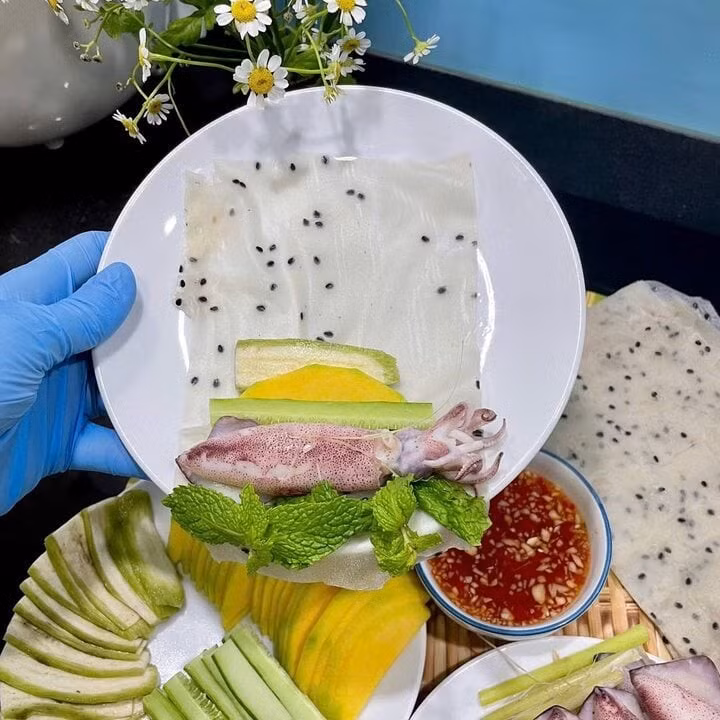 Sự thay thế này vẫn giữ được hương vị đặc trưng của món ăn. (Ảnh: Hùng Phạm Văn)