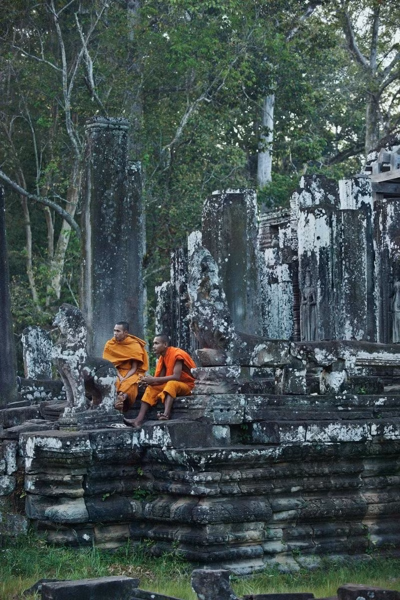 Được xây dựng để vinh danh một trong những vị vua nổi tiếng nhất của Campuchia, Jayavarman VII, Bayon là ngôi đền có từ thế kỷ 12, là kỳ công kiến trúc độc đáo ở trung tâm Angkor Thom