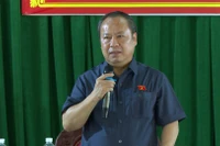 Trưởng đoàn ĐBQH tỉnh Châu Ngọc Tuấn tiếp xúc cử tri xã Bàu Cạn