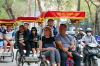 Du lịch Việt Nam vượt qua Singapore