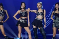 4 cô gái BlackPink tái xuất, xác nhận phát hành album mới