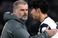 Tottenham sa thải HLV Postecoglou, nguy cơ cầu thủ nổi loạn