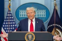 Tổng thống Mỹ Donald Trump ký sắc lệnh giảm giá thuốc