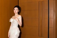 Midu khoe vóc dáng thon gọn sau tin đồn mang thai