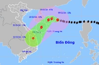 Không khí lạnh khiến bão số 7 giảm 6 - 8 cấp, đổi hướng xuống phía nam