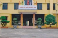 Bắt một giám đốc trung tâm dịch vụ việc làm