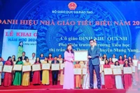 Cô giáo Đinh Như Quỳnh (Trường Tiểu học thị trấn Kon Dơng số 2, huyện Mang Yang)được Bộ Giáo dục và Đào tạo vinh danh nhà giáo tiêu biểu năm 2024 (ảnh nhân vật cung cấp).