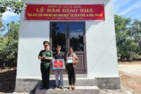 Công ty 74: Nhiều cách làm hay trong xóa nhà tạm, nhà dột nát