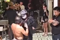 Bắt nhóm đối tượng uy hiếp người thân của con nợ để đòi tiền