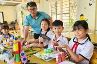 Nâng cao ý thức bảo vệ môi trường từ tái chế rác thải