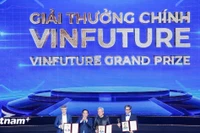 CEO Nvidia cùng 4 nhà khoa học giành Giải thưởng cao nhất VinFuture 2024