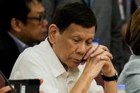 Cựu Tổng thống Philippines Rodrigo Duterte dự phiên điều trần liên quan cuộc chiến chống ma túy của chính quyền ông ngày 13-11. Ảnh: Reuters