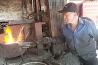 Nhất nghệ tinh, nhất thân vinh - Bài 4: Thợ rèn cuối cùng ở phố cổ Hà Nội