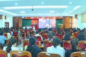 Phổ biến chính sách thuế mới và đối thoại, giải đáp thắc mắc cho người nộp thuế