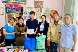 Các cấp Hội Liên hiệp Phụ nữ trên địa bàn tỉnh Gia Lai, tiêu biểu là tại các phường Quy Nhơn và Bồng Sơn, tích cực tổ chức thăm hỏi, tặng quà và thực hiện các chính sách hậu phương quân đội nhằm động viên tân binh yên tâm lên đường nhập ngũ năm 2026.