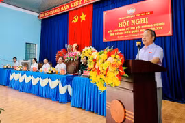 Các ứng cử viên đại biểu Quốc hội khóa XVI thuộc Đơn vị bầu cử số 4 tỉnh Gia Lai hoàn thành buổi tiếp xúc cử tri tại xã Đức Cơ và các xã khu vực phía Tây, kết thúc chương trình tiếp xúc tại 30 xã, phường.