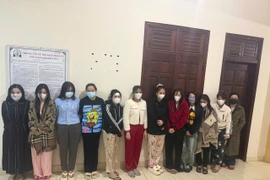 Lực lượng Cảnh sát Hình sự Công an tỉnh Gia Lai triệt phá thành công đường dây mại dâm núp bóng dịch vụ massage tại hai khách sạn Hương Pleiku và Biển Hồ, thu giữ nhiều tang vật liên quan.