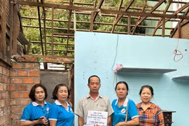 Hội đồng hương Bình Định tại TPHCM chung tay lan tỏa tinh thần “người đất Võ vì quê nhà”, cứu trợ bà con vùng thiên tai.