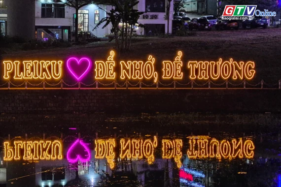 Khám phá Phố đêm Chợ Nhỏ. Ảnh: Bảo Ngọc