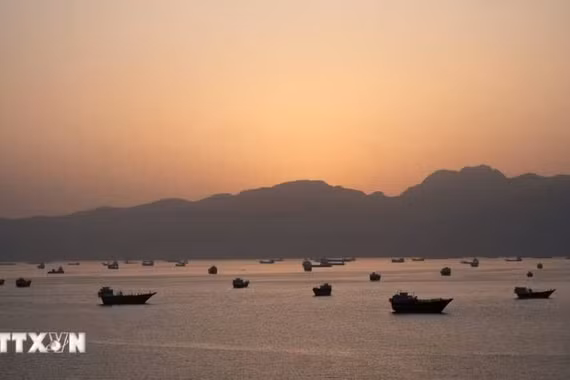 Mỹ-Iran đạt hiểu biết sơ bộ về nới phong tỏa eo biển Hormuz