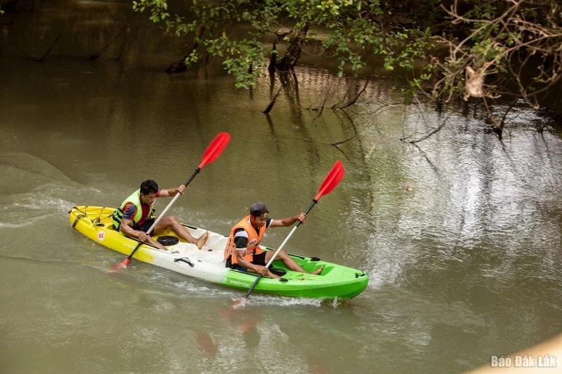 Hội voi Buôn Đôn có thêm nội dung đua thuyền kayak “Vượt dòng Sêrêpốk”