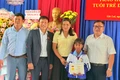 Trao Huy hiệu “Tuổi trẻ dũng cảm” cho học sinh cứu người đuối nước ở xã Chư Sê