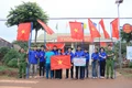 Tặng công trình “Thắp sáng vùng biên” cho xã biên giới Ia Nan