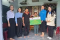 Đoàn các cơ quan Đảng tỉnh Gia Lai trao kinh phí hỗ trợ người dân xã Tuy Phước Bắc